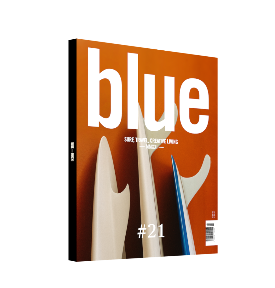Blue-Yearbook-2021-Surf-Travel-Creative-Living-Magazin-Buch-2