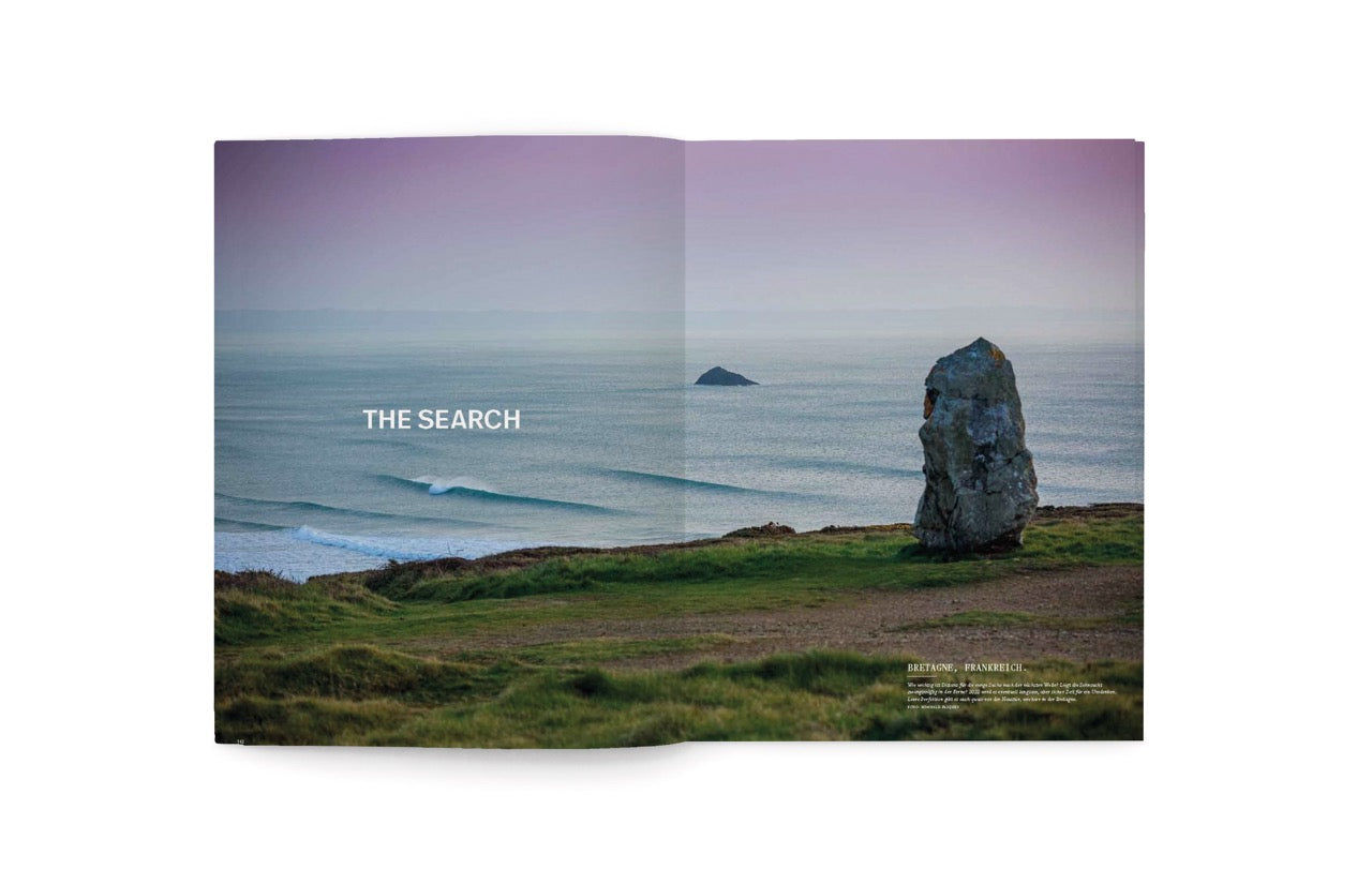 Blue-Yearbook-Surf-Magazin-Buch-2022-On-Fire-Cover-16