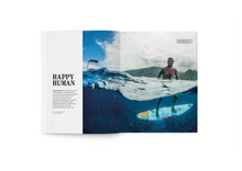 Lade das Bild in den Galerie-Viewer, Blue-Yearbook-2019-Surf-Travel-Creative-Living-10
