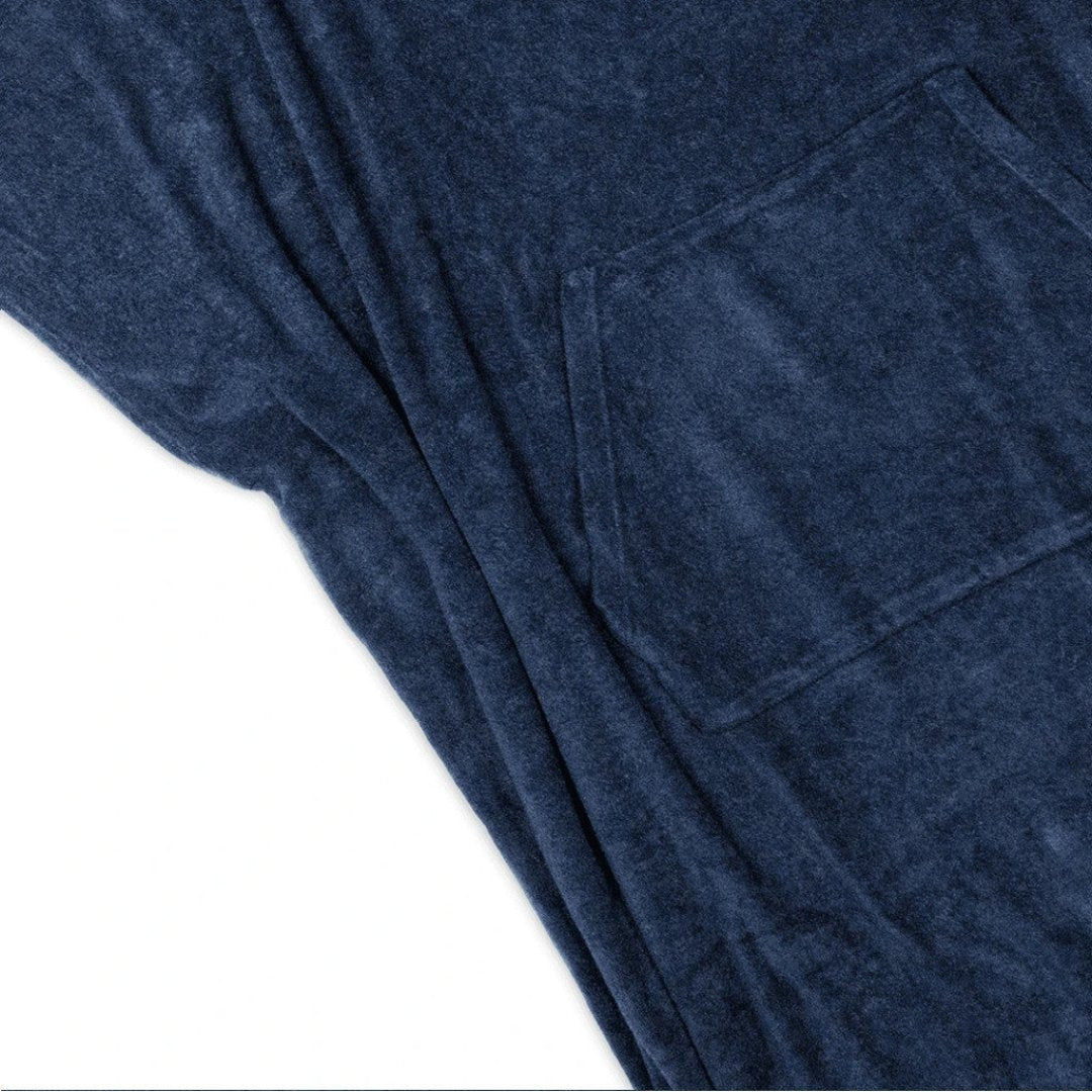 BLUE-Yearbook-Surf-Magazin-Buch-x-Langbrett-Surf-Poncho-3