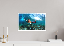Lade das Bild in den Galerie-Viewer, Mentawai Duckdive, Indonesien by Stefan Götzelmann - Highend Alu Dibond Fotoprint
