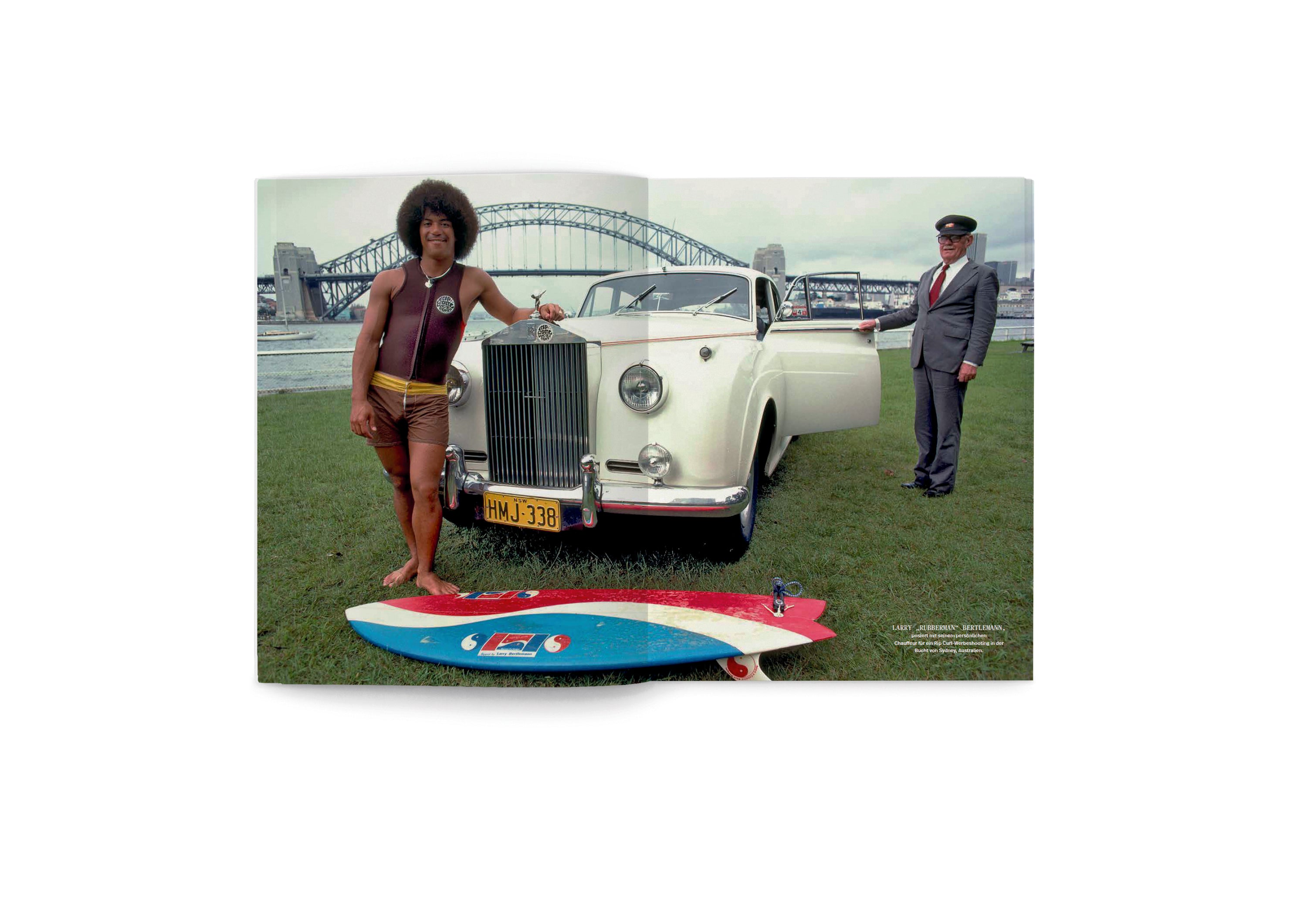 Blue-Yearbook-2019-Surf-Travel-Creative-Living-4
